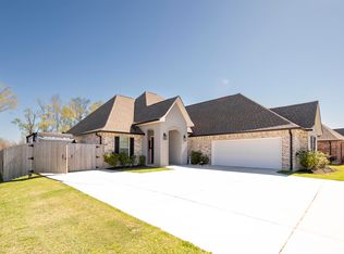 404 Madio Dr, Houma, LA 70364
