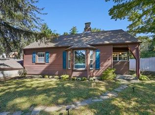 1337 Pleasant St, Worcester, MA 01602