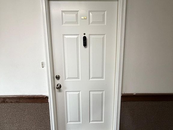 3rd image of 219 Clarinet Blvd E
