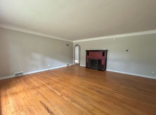 933 Westfall Ave, Kalamazoo, MI 49006