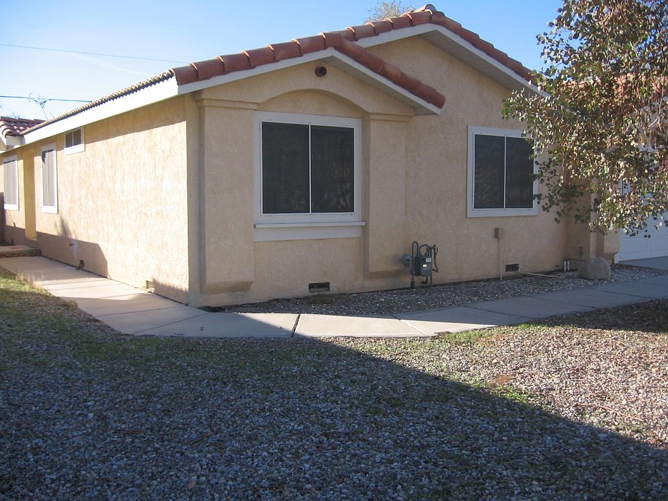 1st image of 1618 De Angelis Ave