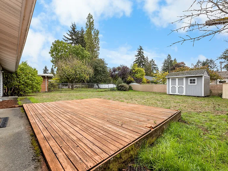 8908 Hipkins Rd SW — Photo 2