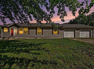39232 Fitch Rd, Richmond, MO 64085