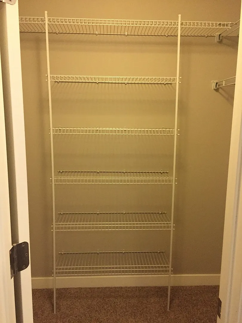 3 Bedroom Townhome in SOJO!! — Photo 4