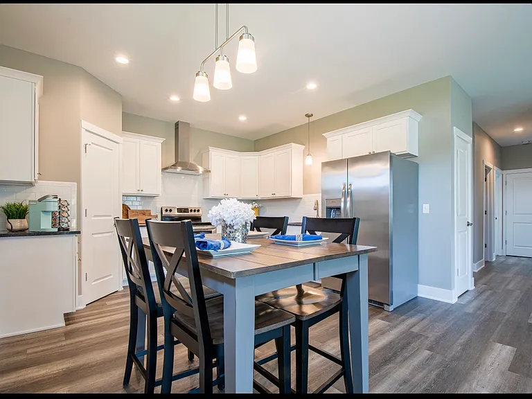 67 Percy Dr #1 — Photo 6