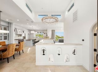 1380 Summitridge Pl, Beverly Hills, CA 90210