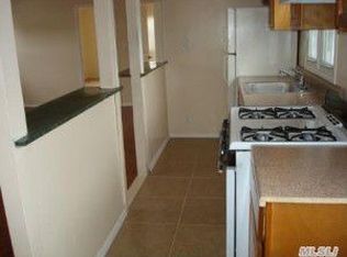 11911 164th St, Jamaica, NY 11434