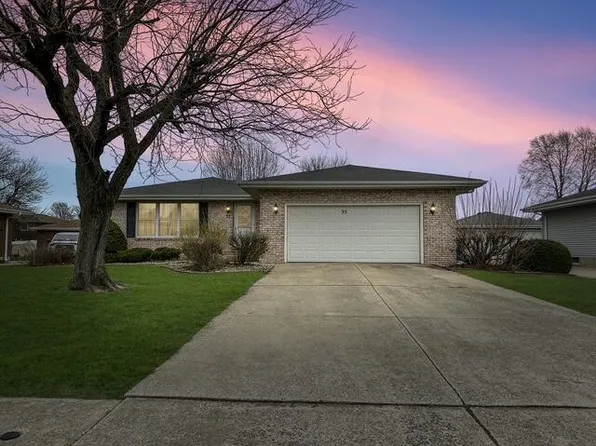 35 Willow Ln, Schererville, IN 46375