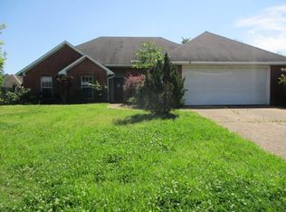 130 Evergreen Dr, Brandon, MS 39042