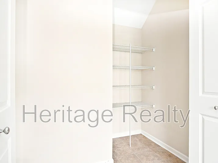 10728 Gable Run Dr — Photo 25
