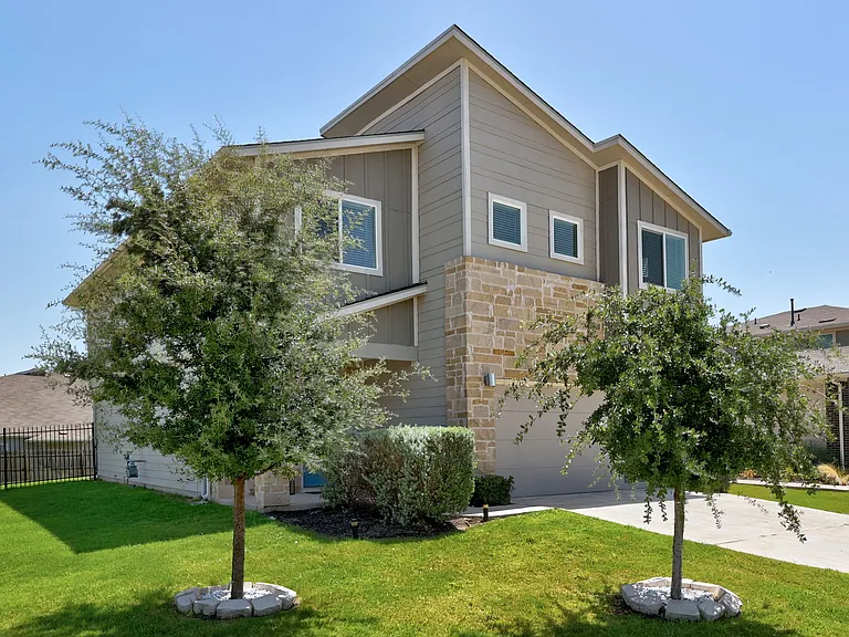 7800 Linda Michelle Ln — Photo 4