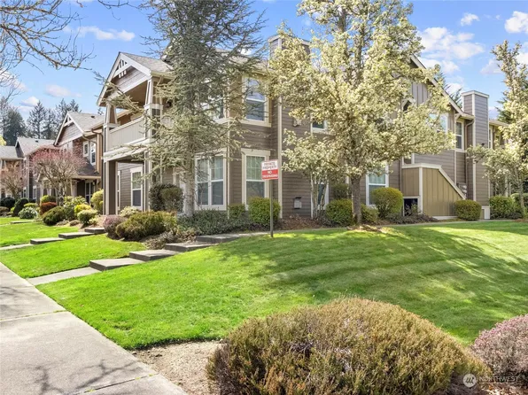 1899 McNeil Circle #H-1, Dupont, WA 98327