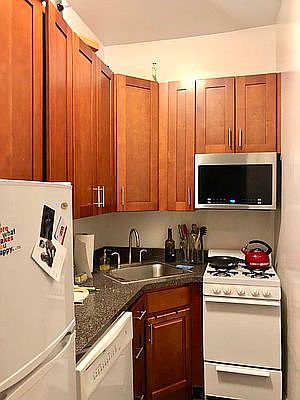 1st image of 249 W 76th St APT 4B