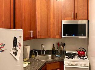 249 W 76th St APT 4B, New York, NY 10023