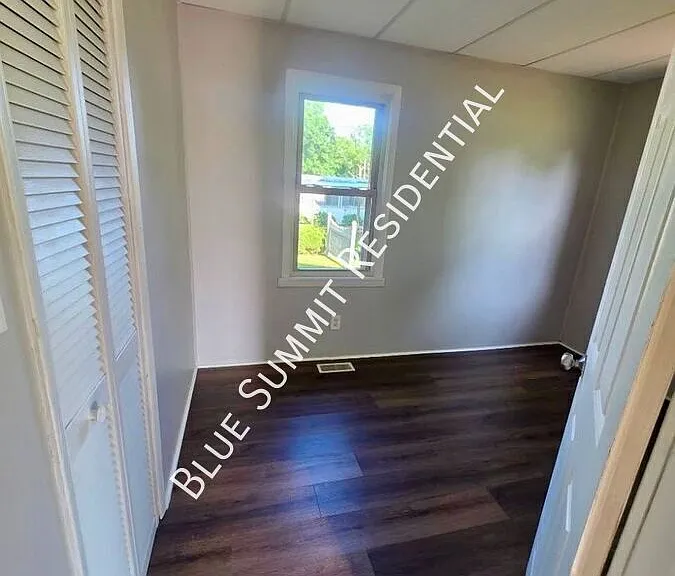 1151 Seminole Ave — Photo 6