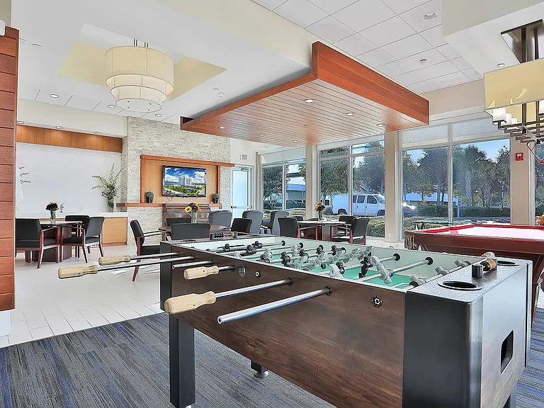 231 Riverside Dr #2606 — Photo 31