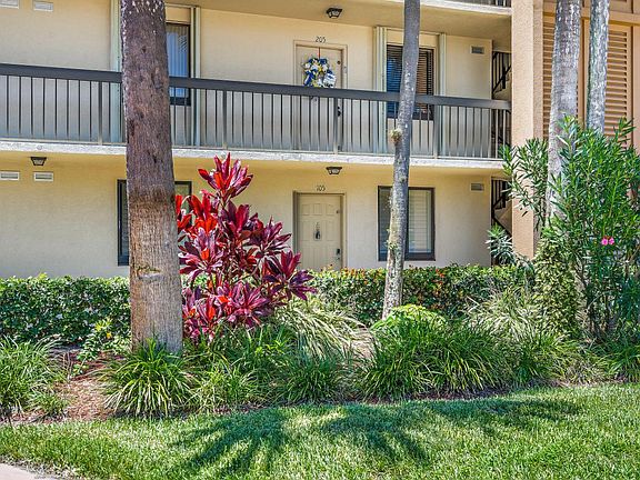 2nd image of 1801 Marina Isle Way APT 105