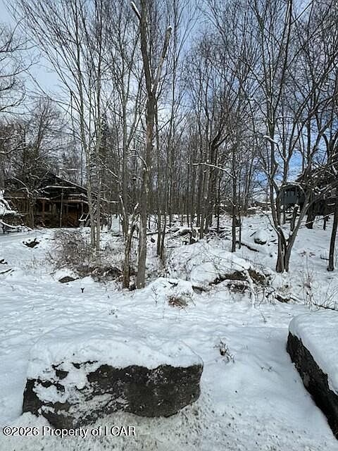 2nd image of E 637 Lakeview Dr