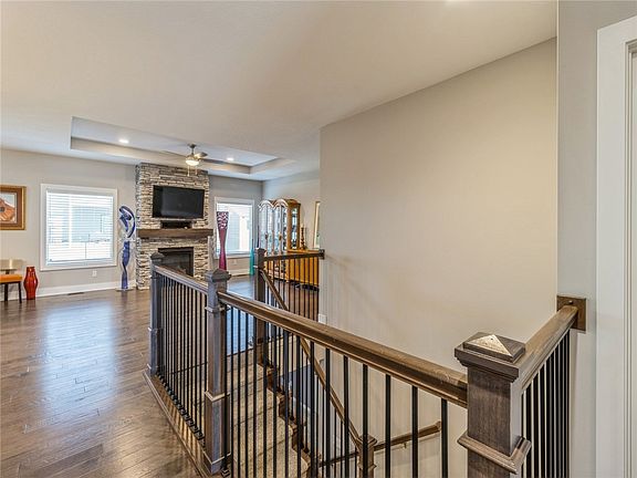 3rd image of 1132 S 92nd St