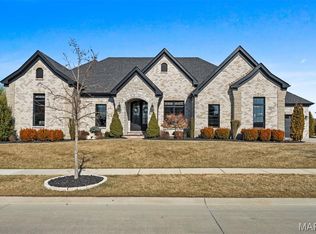 16929 Lake Mdw, Chesterfield, MO 63005