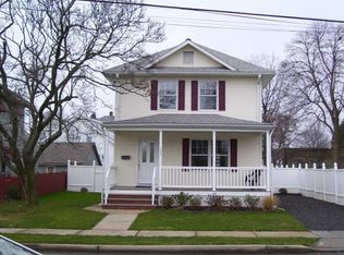 523 Victoria St, Raritan, NJ 08869