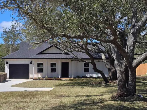 10026 Gulf Beach Hwy, Pensacola, FL 32507