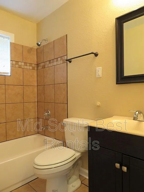 4808 Hodge Rd — Photo 4