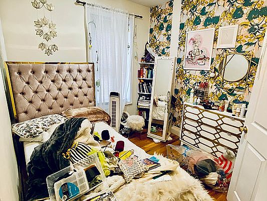 3rd image of 208 E 7th St APT 12