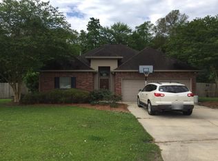 22150 Fen St, Ponchatoula, LA 70454