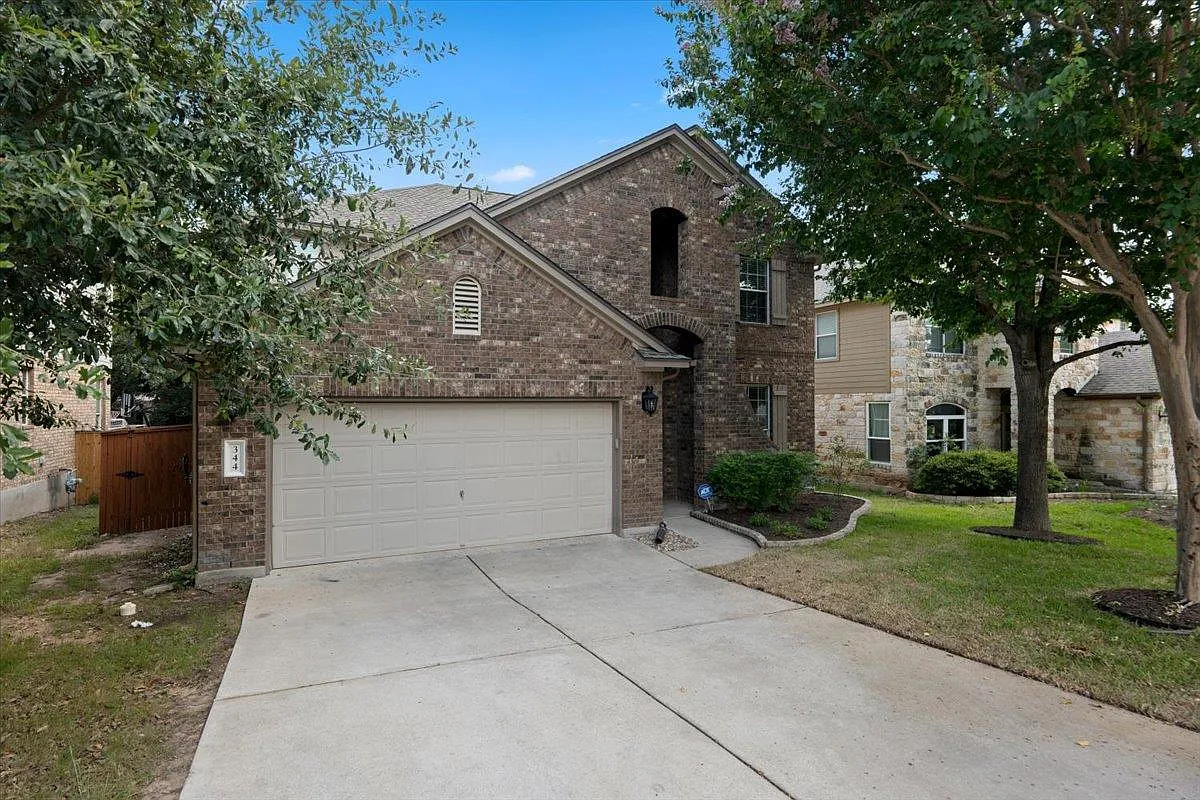 5 bed, 3.0 bath, 2978 sqft, $2,895 — Photo 4
