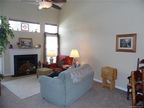 2nd image of 111 Kase Ct #111