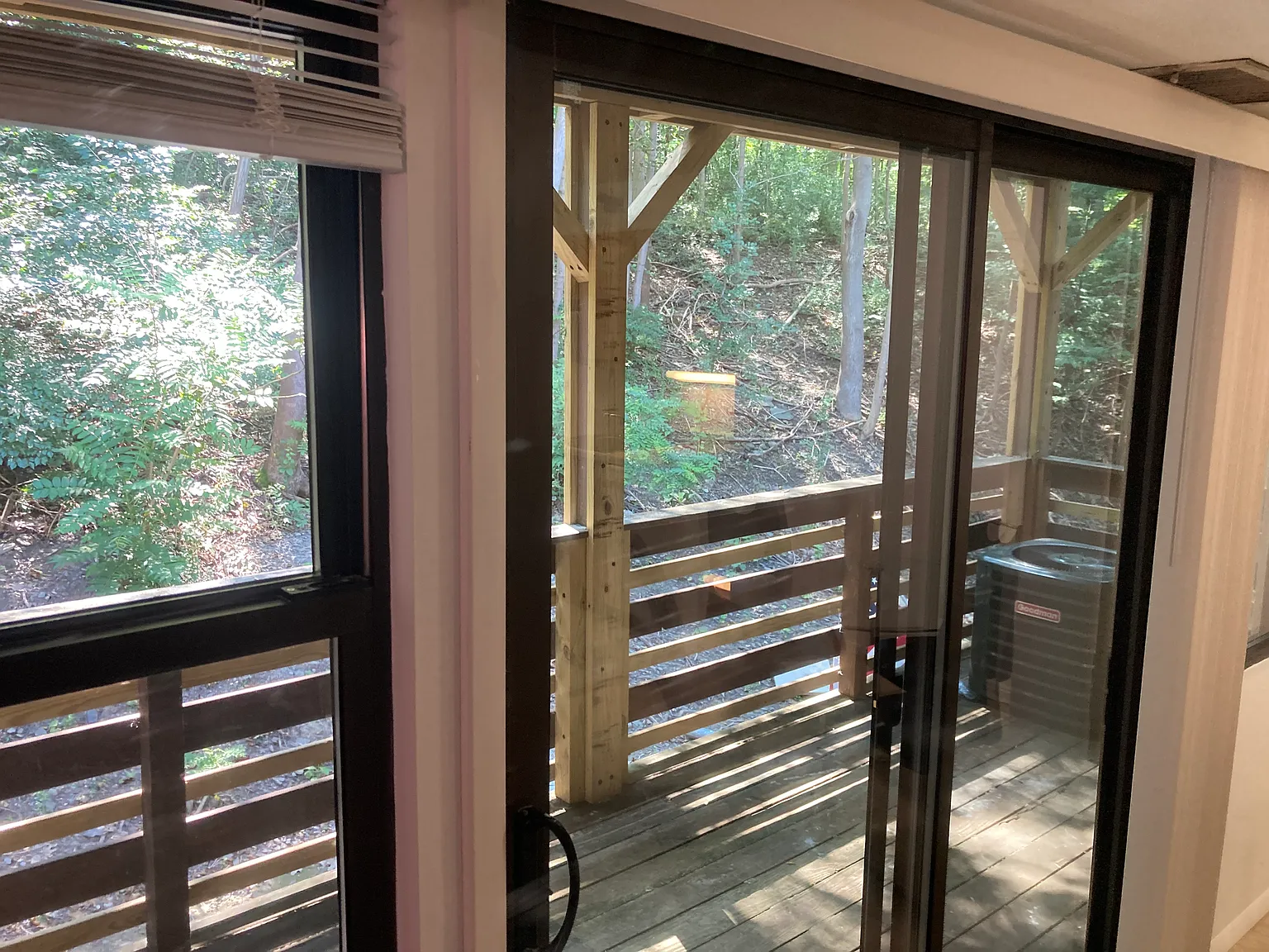 3 bed, 1350 sqft, $2,350 — Photo 2