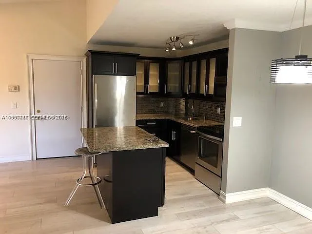 10733 Cleary Blvd #304 — Photo 9