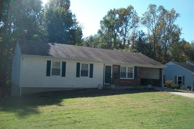 1st image of 161 Fairway Dr