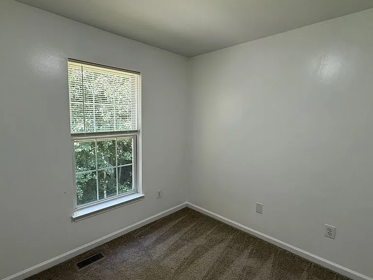 5570 Assateague Pl — Photo 2