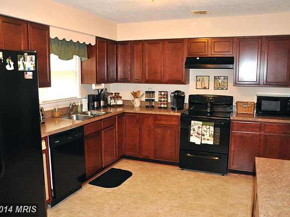3rd image of 39818 Daniel Cir
