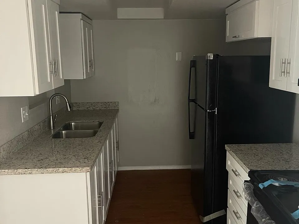 102 S Holland Ave #10-I