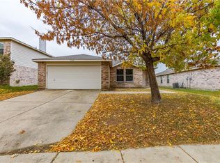 2709 Woodlake Pkwy, Little Elm, TX 75068