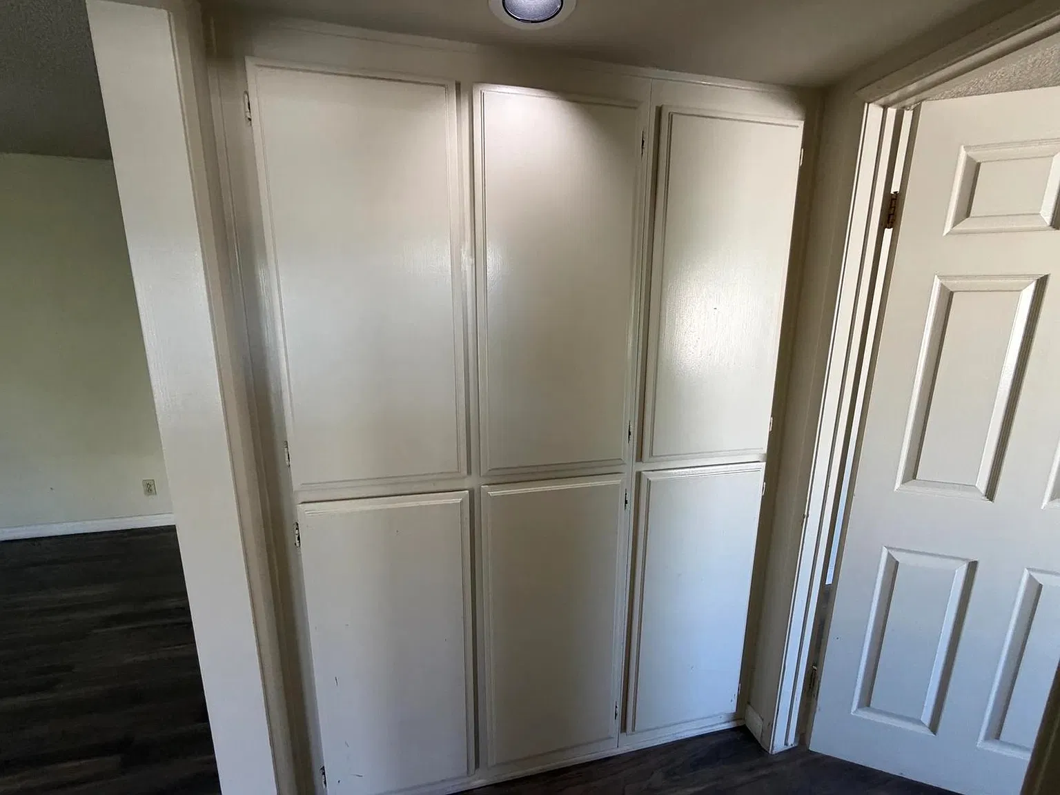 229 West Tujunga — Photo 4