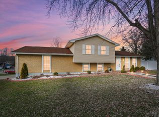 1 Pinehurst Ct, Fairfield, OH 45014