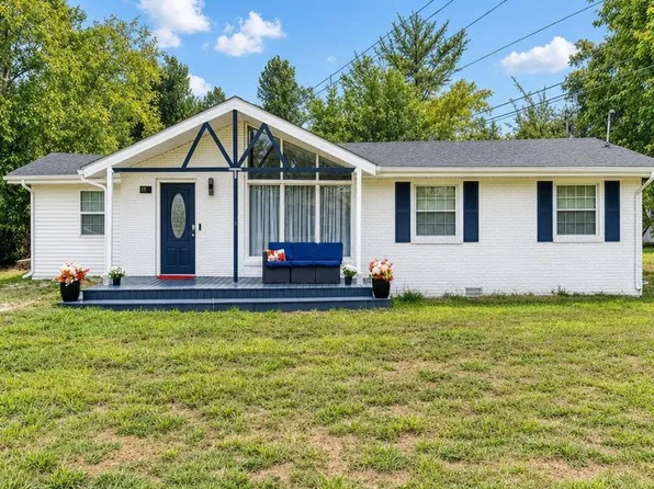 49 Beechmont Dr, Beechmont, KY 42323