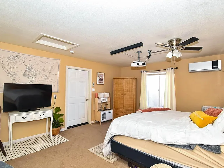 10388 S Cony Ave — Photo 10
