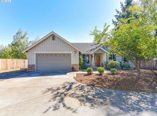 200 SW 7th St, Dundee, OR 97115
