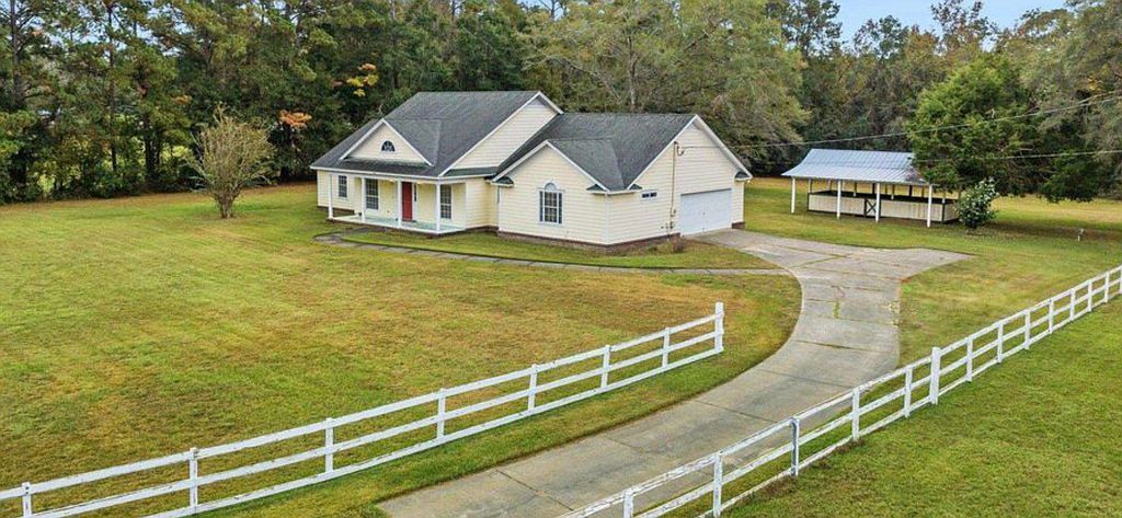 9205 Yashuntafun Rd - Property Image