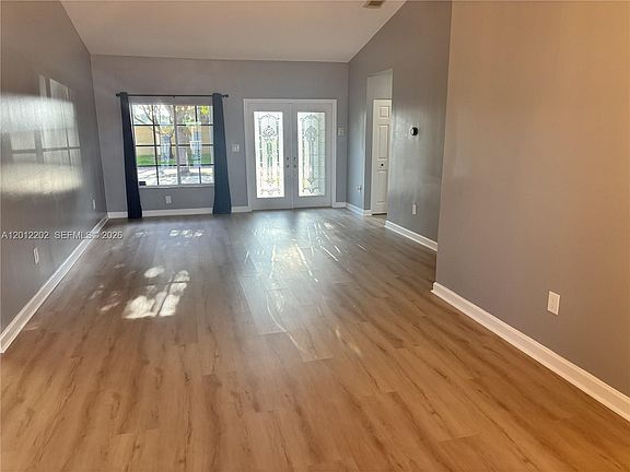 4th image of 13941 SW 136th Pl #1