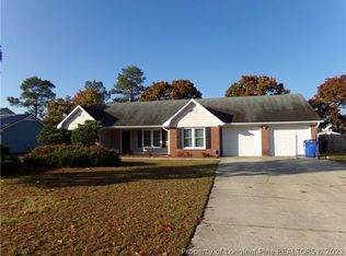 704 Rim Rd, Fayetteville, NC 28314