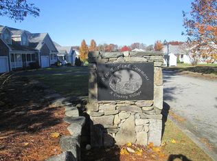 19 Concord Ct, Webster, MA 01570