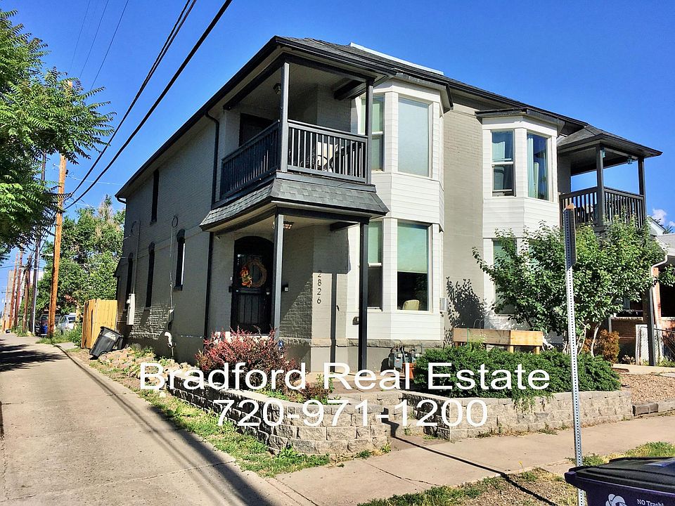 Front of duplex, 2826 is on the left.