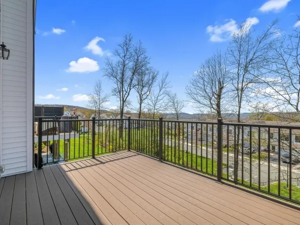 7 Meadow Rose Ct, Allamuchy Twp., NJ 07840