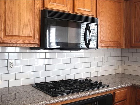 5th image of 3937 Willow Fields Ln